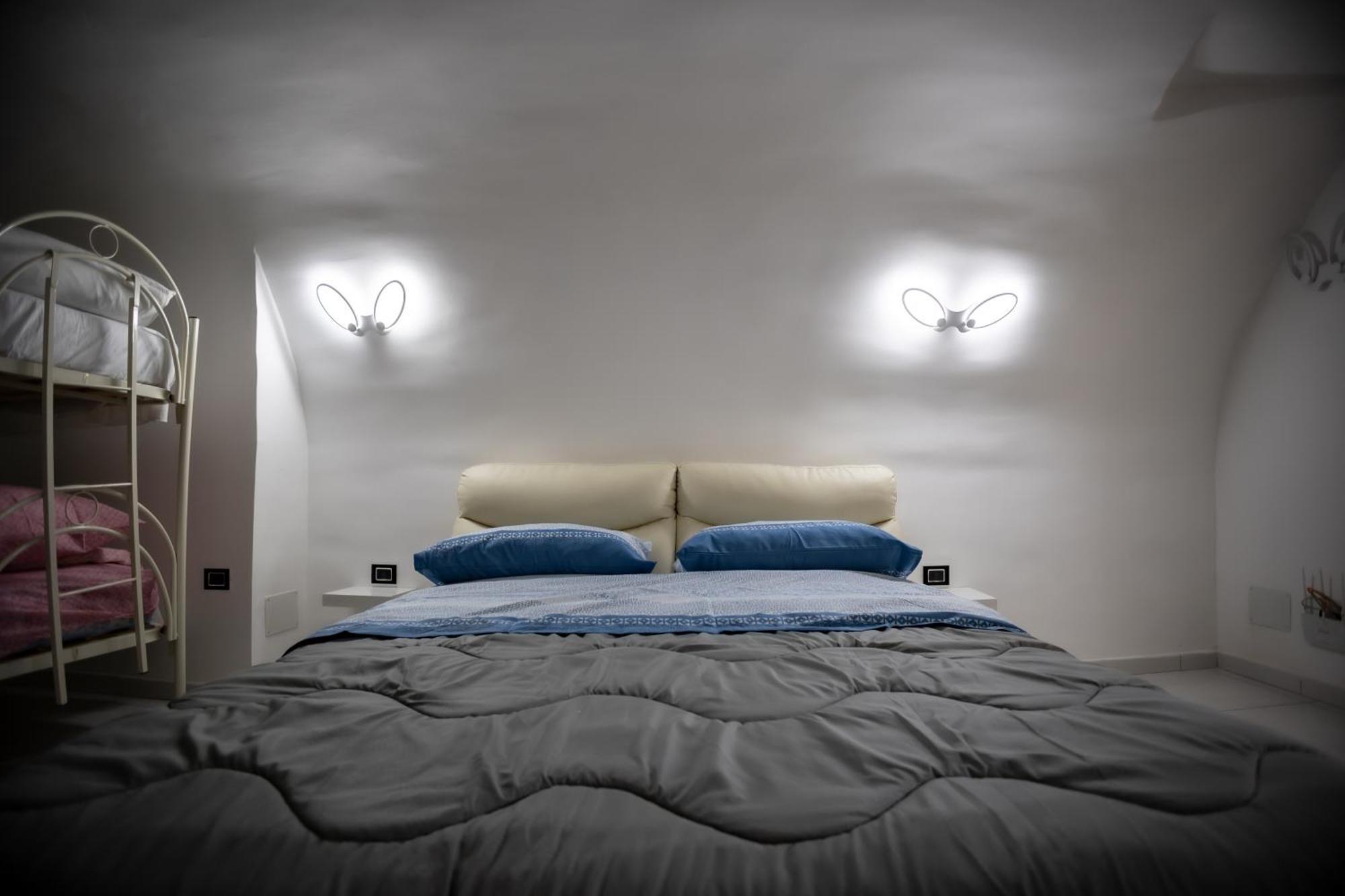 Royal Spaccanapoli Apartment Exterior photo